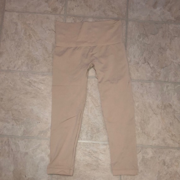 Memoi Other - Slim Me by Memoi Size Large Control Leggings